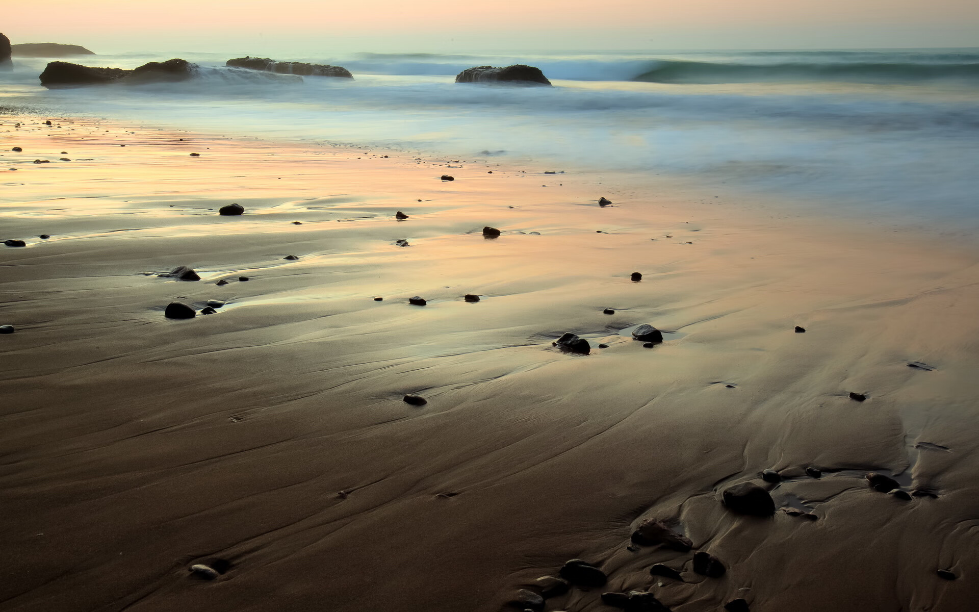 国家游泳队科学训练成果显著，成绩持续攀升，国家游泳队训练视频