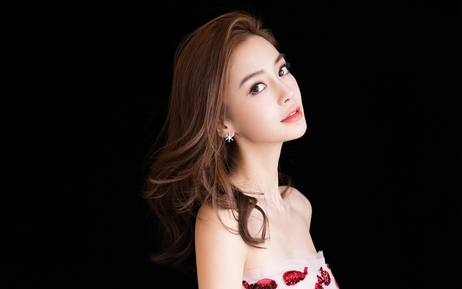 英格兰赛季完美收官，留下高光记忆，英格兰联赛晋级之路