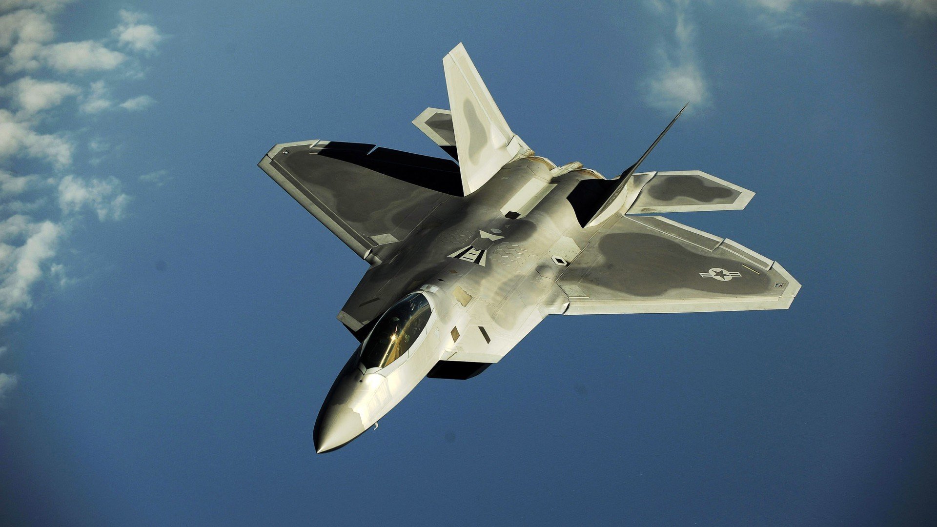 开云网页版-费耶诺德在与阿尔克马尔的比赛中3-2获胜，展现强劲实力。，费耶诺德对阿尔马克