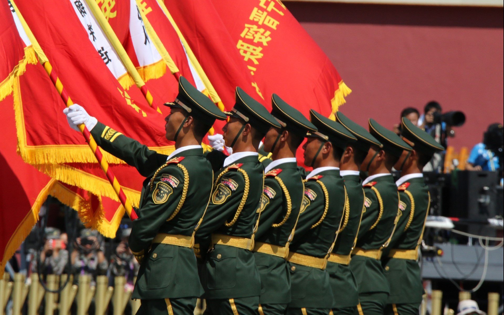 世界青少年折返跑锦标赛在北京热血沸腾,青春跑起来,中小学生折返跑音乐视频