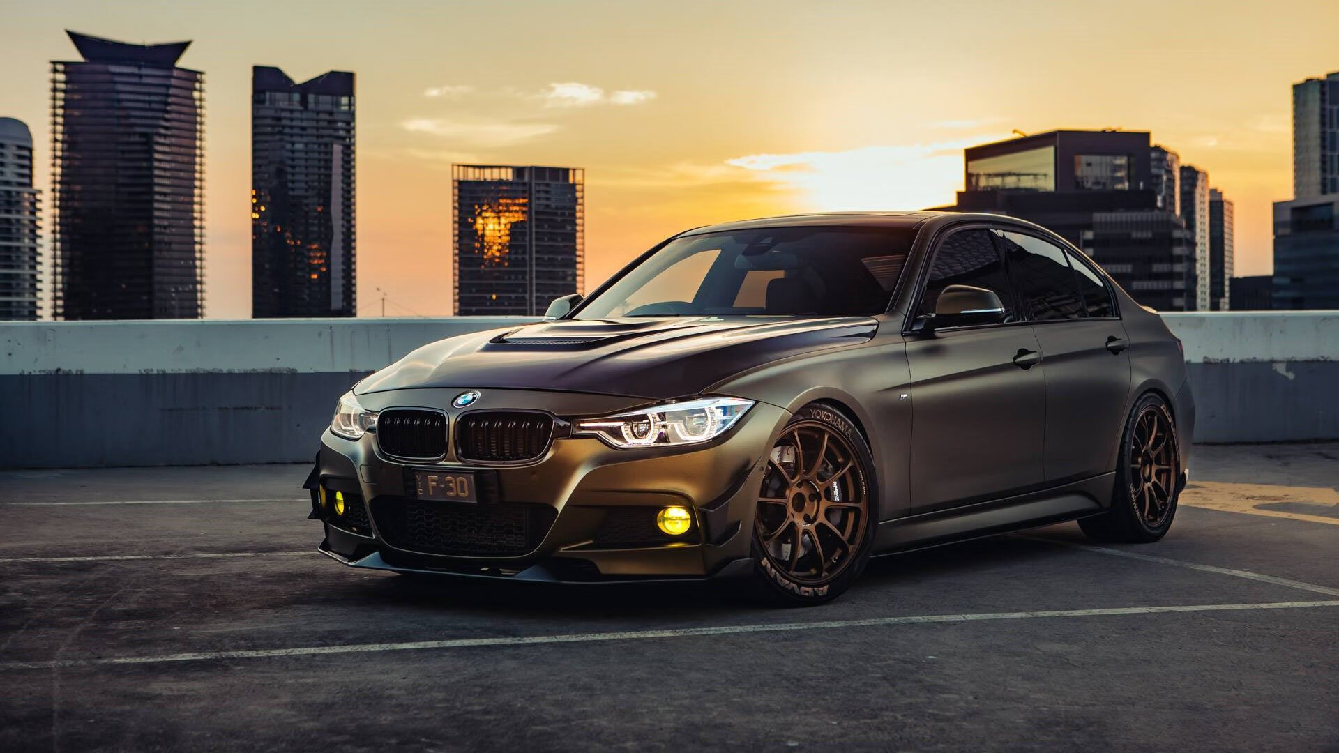 选手退役后参与内容制作成为人气主播,选手退役文案